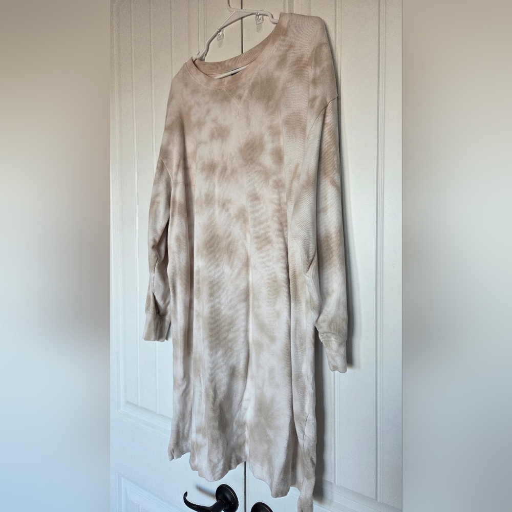 Old Navy Cream and Brown Long Sleeve Dress - Picture 3 of 3